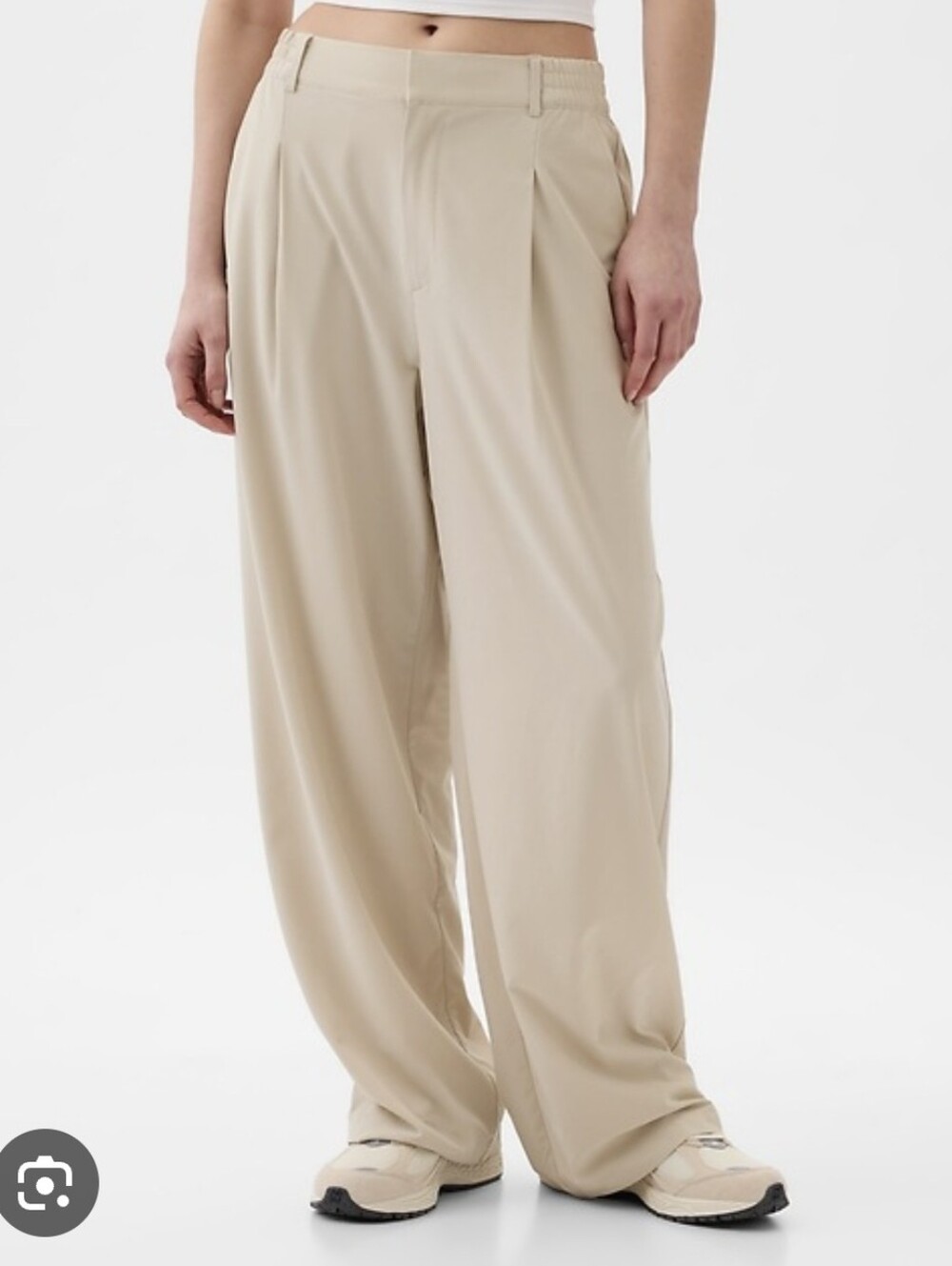NWT GAP GapFit High Rise Runaround Trousers
